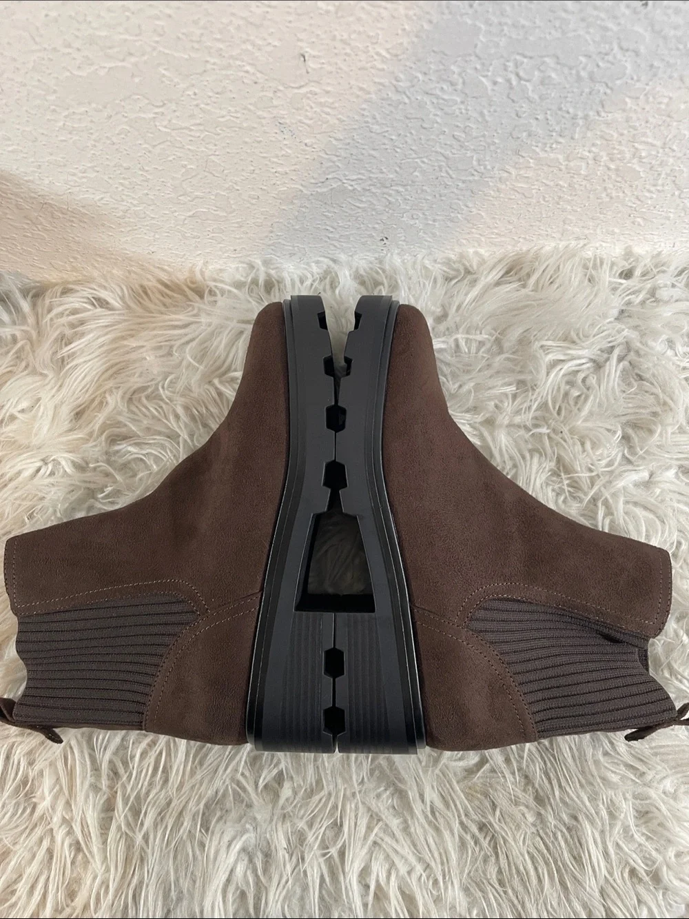KENSIE Emily Chelsea Boot Dark Brown Round Toe Size 10 NEW